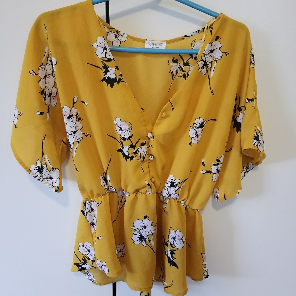 Mustard floral pemplum top